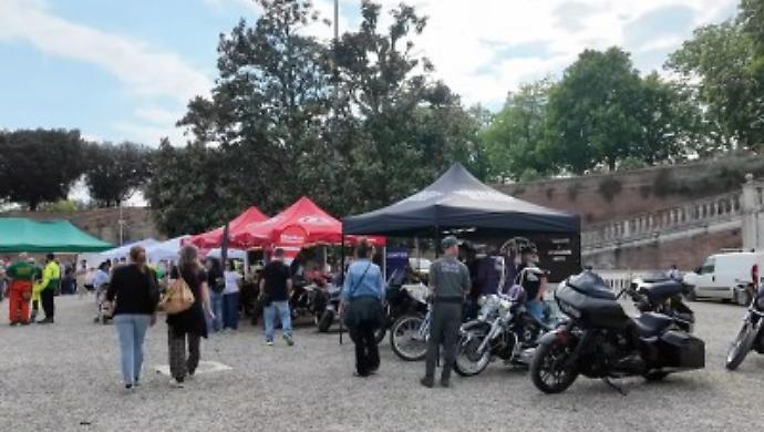 Il cuore benefico sale in moto