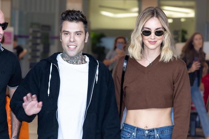 Fedez dopo il dissing con Tony Effe pubblica una nuova canzone per Chiara Ferragni: &egrave; uscita Allucinazione collettiva