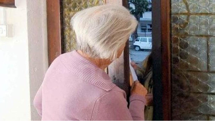 La nipote racconta: "Cos&igrave; mia nonna &egrave; scappata da un truffa"