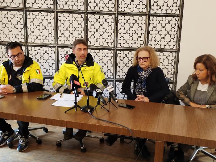 sindaco Fabio e assessore Magi - conferenza stampa post allagamento