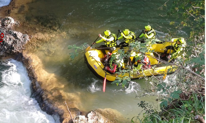 Vigili del fuoco, simulazioni di soccorso sul fiume Elsa