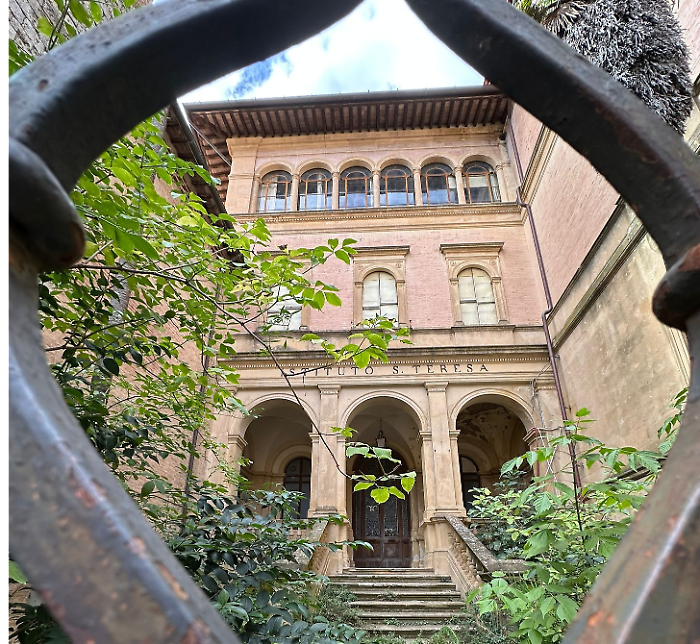instituto santa teresa siena