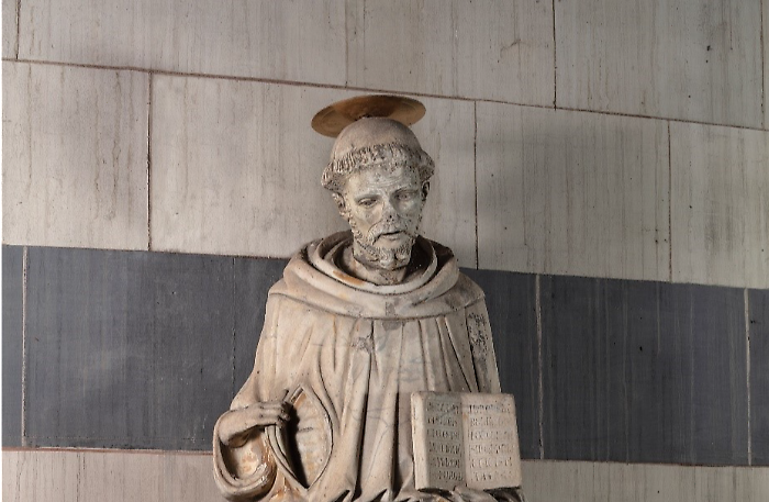 statua San Francesco Siena