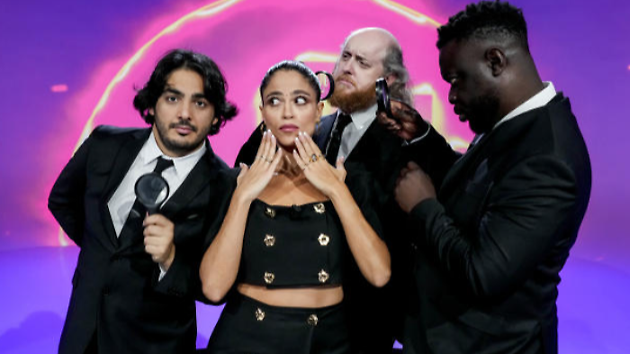 Le Iene stasera in tv domenica 8 dicembre su Italia 1: ospiti, servizi e anticipazioni della nuova puntata