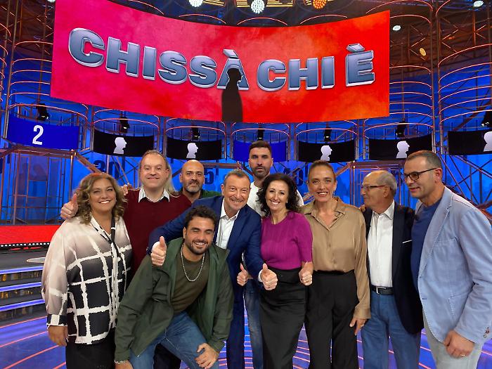Chissà chi è, programma tv con Amadeus