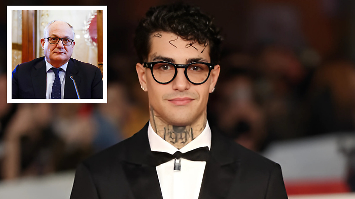 Tony effe escluso dal concerto di capodanno a Roma: stasera in tv su Rai 1 il rapper presenter&agrave; il titolo della sua canzone in gara