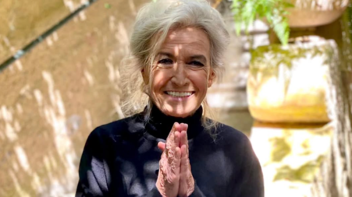 Barbara Alberti ospite da Caterina Balivo a La volta buona:  i tradimenti, la lite con Sgarbi e la carriera della scrittrice umbra