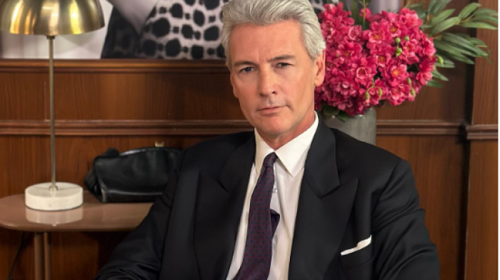 Roberto Farnesi ospite da Caterina Balivo a La Volta Buona su Rai 1: chi &egrave; l'attore che interpreta Umberto Guarnieri nella soap opera Il Paradiso delle Signore