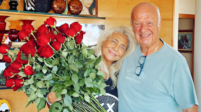 Mara Venier oggi in tv su Rai 1 con Le stagioni dell'amore: la regina di Domenica In a Belve: "Nicola &egrave; un segno del destino, &egrave; l'amore della mia vita"