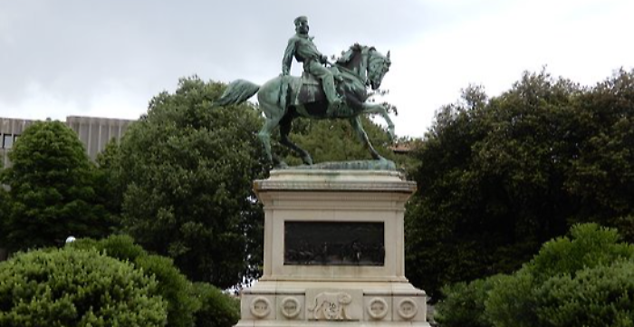 monumento garibaldi siena
