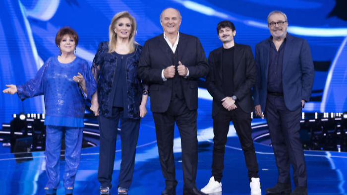 Io Canto Senior stasera in tv venerd&igrave; 24 gennaio su Canale 5: le anticipazioni della semifinale