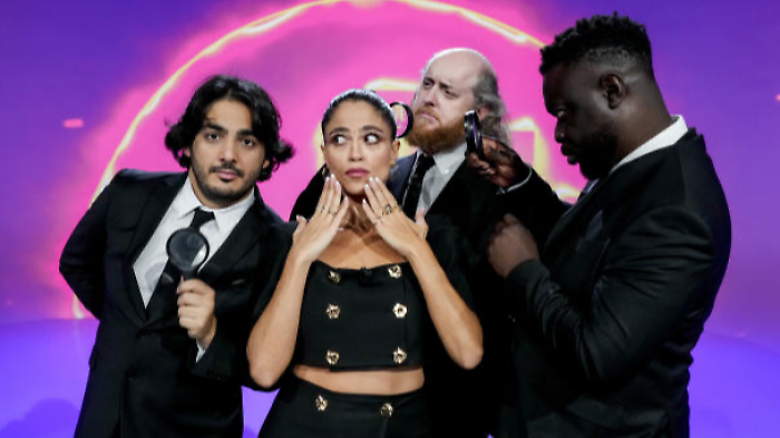 Le iene stasera in tv marted&igrave; 28 gennaio su Italia 1:  anticipazioni del programma condotto da Veronica Gentili e Max Angioni