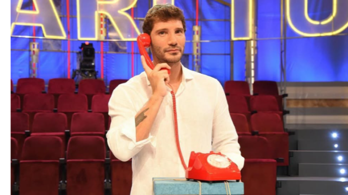 Affari tuoi torna stasera in tv gioved&igrave; 6 febbraio su Rai 1 con Stefano De Martino: scopri i numeri fortunati della partita di ieri 