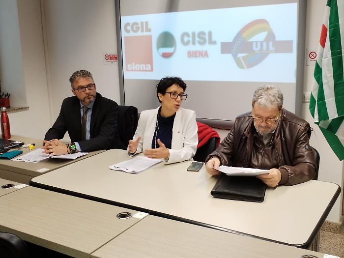 sindacati su situazione del lavoro