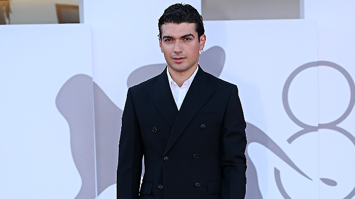 Giacomo Giorgio ospite da Caterina Balivo a La Volta Buona luned&igrave; 24 febbraio su Rai 1: dalla nuova fiction Belcanto al presunto flirt con Victoria Stella Doritou