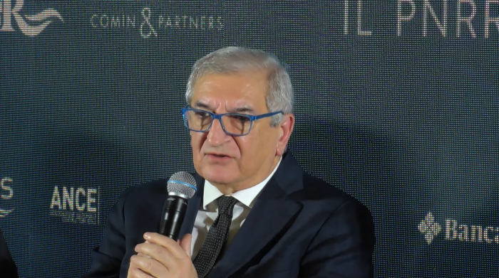 Forum in masseria, il ministro Tommaso Foti sul Pnrr: "Siamo al 52% della spesa, bisogna accelerare