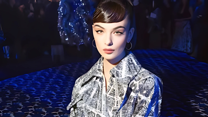 Deva Cassel ospite oggi in tv 2 marzo a Domenica In: dal rapporto con la madre Monica Bellucci alla nuova serie tv Netflix Il Il Gattopardo