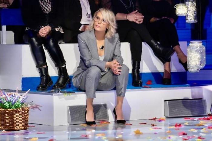 C'&egrave; posta per te stasera in tv sabato 8 marzo: anticipazioni e ospiti del programma di Maria De Filippi