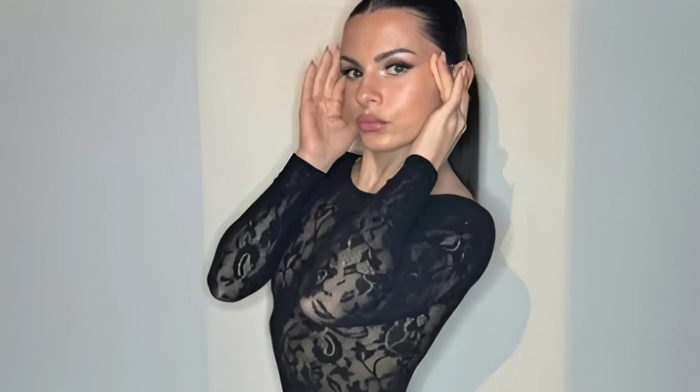 Elena Maraga, la maestra di Treviso su OnlyFans: "Non mi licenzier&ograve; mai. Sono in attesa di capire come si concluder&agrave; questa vicenda"