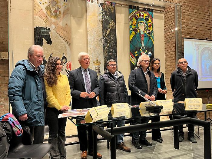 Il Bruco restaura tre tabernacoli e ne prepara uno nuovo