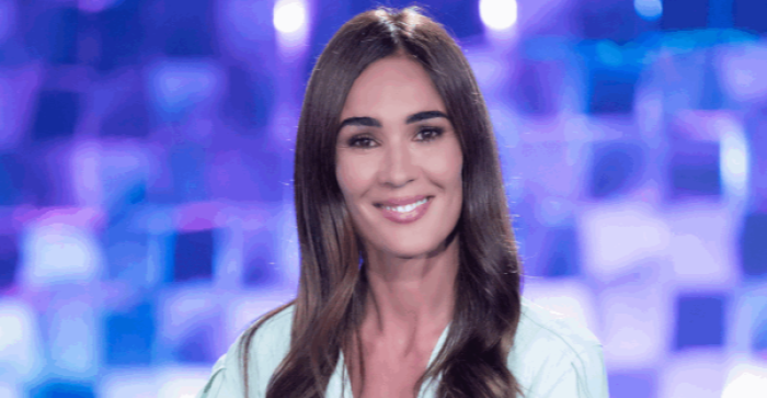 Verissimo oggi in tv, domenica 30 marzo su Canale 5: ospiti in studio le celebri coppie televisive come Alessandra Celentano e Rudy Zerbi