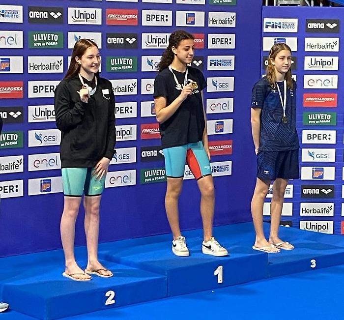 Biancamaria Barontini porta in alto il Siena Nuoto, è argento ai Criteria nazionali giovanili
