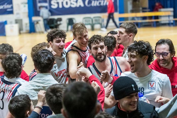 La Virtus dilaga a Varese e conquista la salvezza