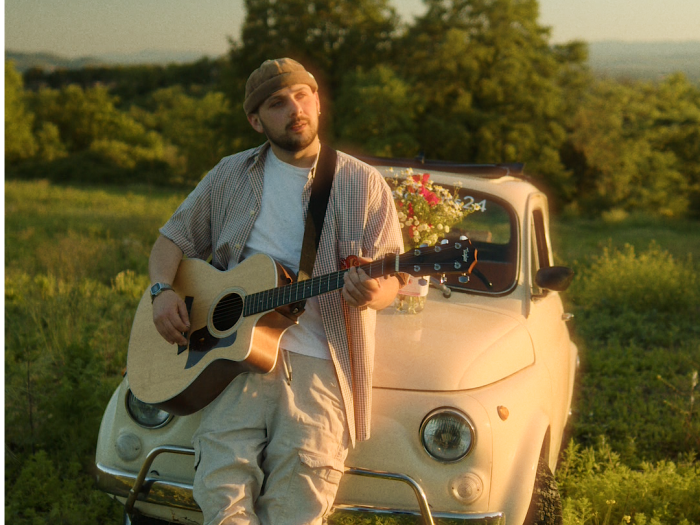 Ventura lancia Canzoni italiane: un inno alla resilienza tra sonorit&agrave; indie-pop e memorie collettive