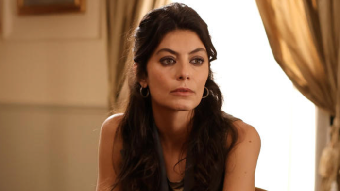 Doppio Gioco, ecco la nuova serie tv su Canale 5 con  Alessandra Mastronardi in onda stasera in tv: scopri le anticipazioni 