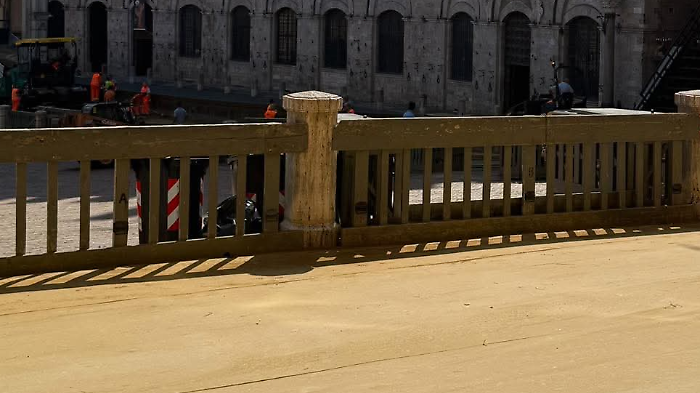 Il tufo in Piazza del Campo