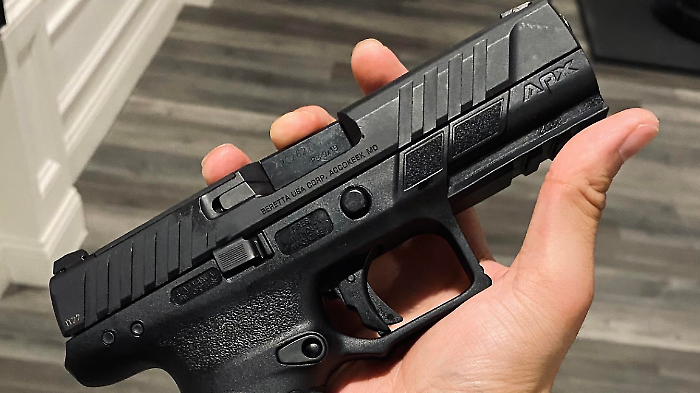  La pistola Beretta APX/A1
