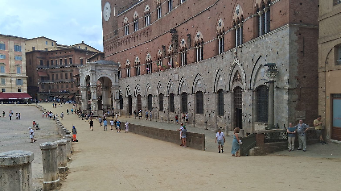 estrazione tufo