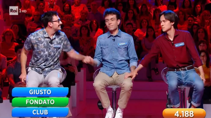 Reazione a catena, gli Appuntamenti vincono ancora e portano a casa 4.188 euro. Sui social: "Ridateci indietro le Trerapiste.&nbsp;Vedevi nel loro sorriso il vero scopo del gioco"