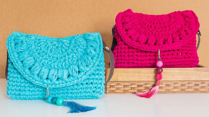 Scopri come realizzare una borsa all&rsquo;uncinetto perfetta per l'estate: ecco la guida da seguire per un accessorio unico fatto a mano