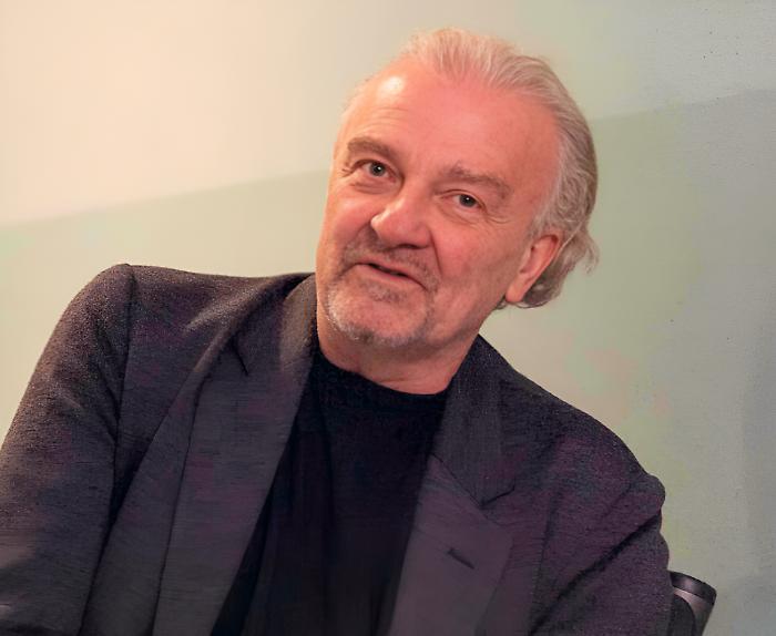 Giovanni Veronesi e i Musica da Ripostiglio, la magia del cinema incontra la musica. Si va in scena con Liberi tutti