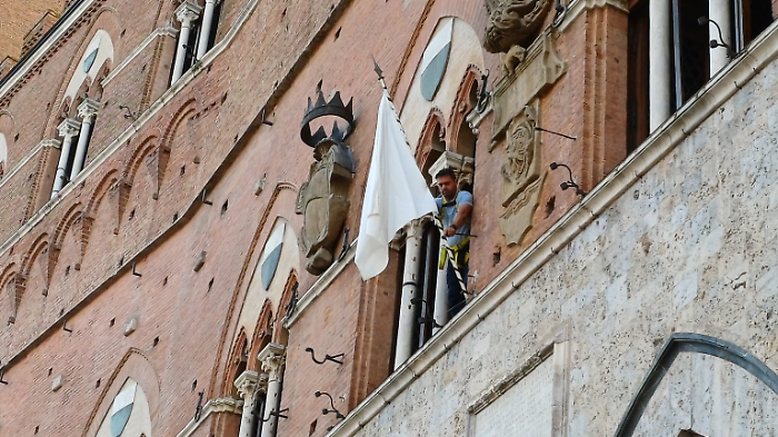 bandiera bianca