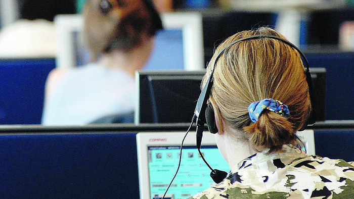 Dentro la giungla del telemarketing tra sconti, offerte bluff e solide illusioni: un mese a rispondere ai call center