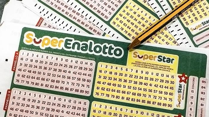 Lotto e Superenalotto, le estrazioni di oggi sabato 13 settembre