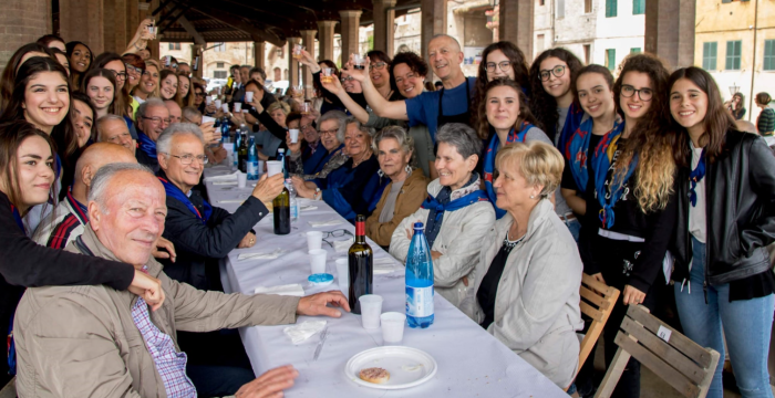 A pranzo co' i nonni