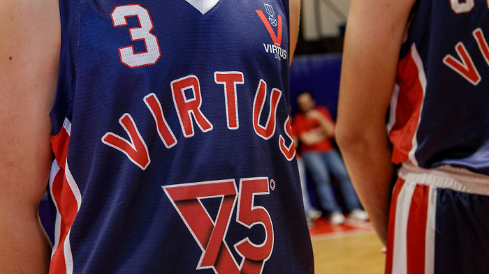 La Virtus Siena verso l'esordio: maglia speciale per celebrare i 75 anni della società