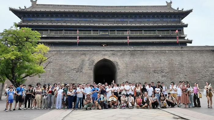 Cina Unisi