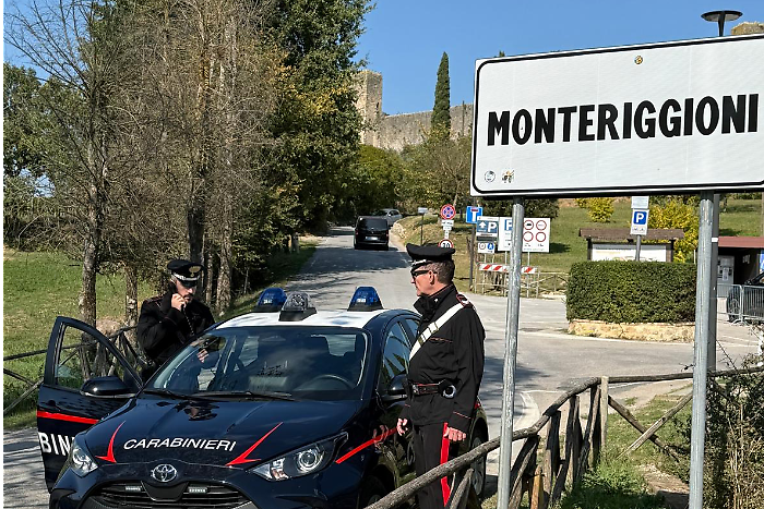 carabinieri monteriggioni