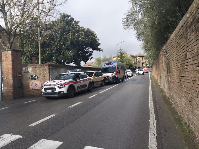 incidente via picolomini siena