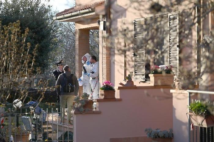 Uccide la compagna e si suicida: tragedia a Città della Pieve