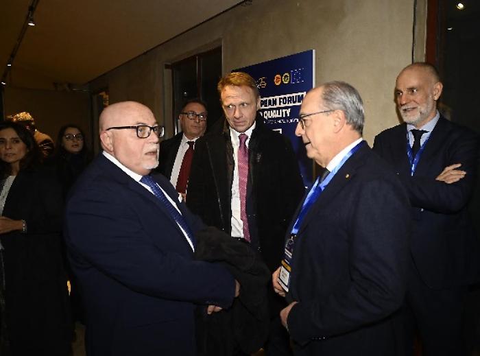 ministro Lollobrigida a Siena