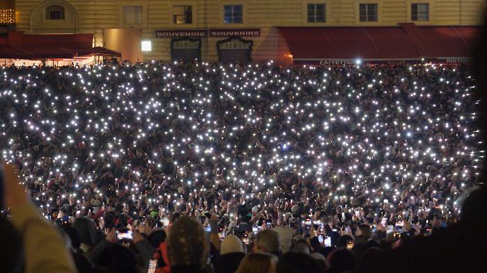 luci capodanno in piazza del campo 2025