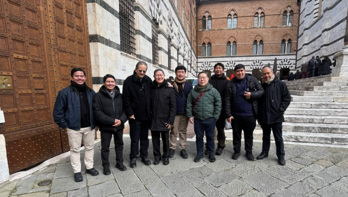 tagle in visita a siena con lojudice