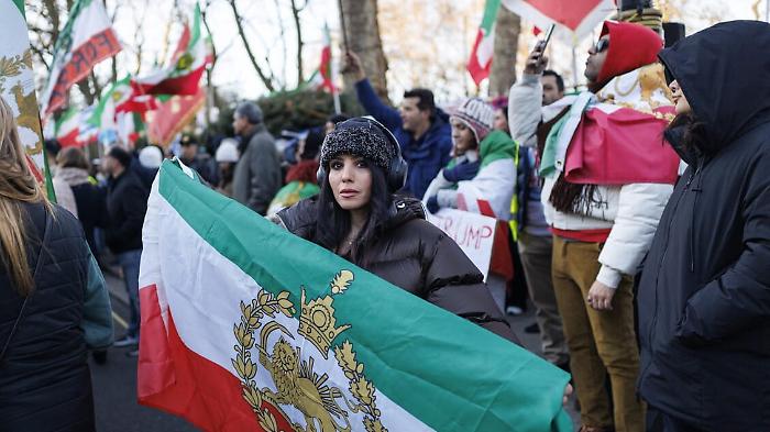 Violenta repressione in Iran, gli Atenei sono al fianco degli studenti: "Massima solidariet&agrave;"