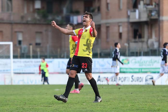 Poggibonsi - Siena (foto Nicol&ograve; Ricci)