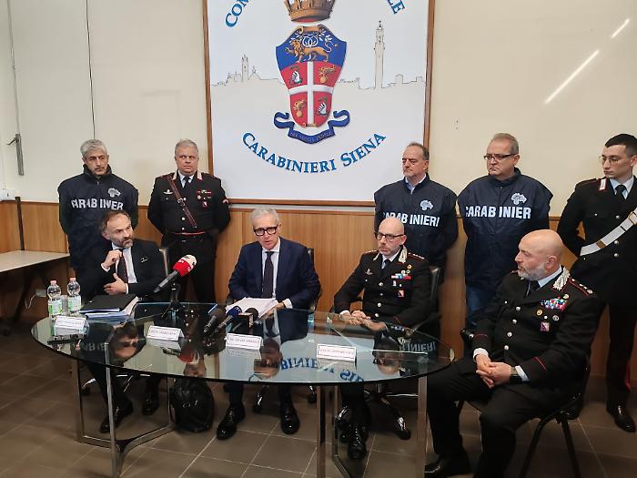 carabinieri siena genovini